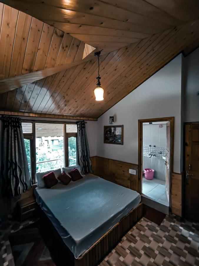 Throttle Shrottle Moto Hostel Manali  Exterior photo
